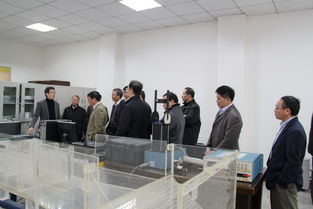 2012年西華大學(xué)材料科學(xué)發(fā)展戰(zhàn)略研討會(huì) 聚焦前沿，共筑創(chuàng)新平臺(tái)